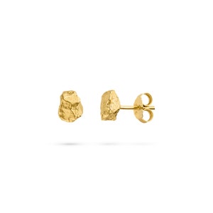 Stunning Silver Nugget Stud Earrings (Sterling Silver 925 goldplated) Silver Nuggets 7 x 5.5 mm