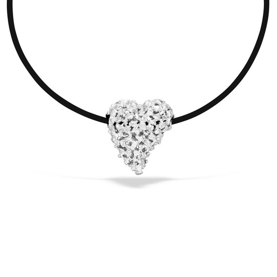 Couple's Engravable Signature-Style Heart Necklace (2 Lines) | Zales