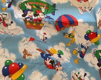 Walt Disney Vintage twin sheet set flying Machine in sky balloons Dumbo Mickey Goofy Donald Jiminy Cricket Chipmunks character sheets