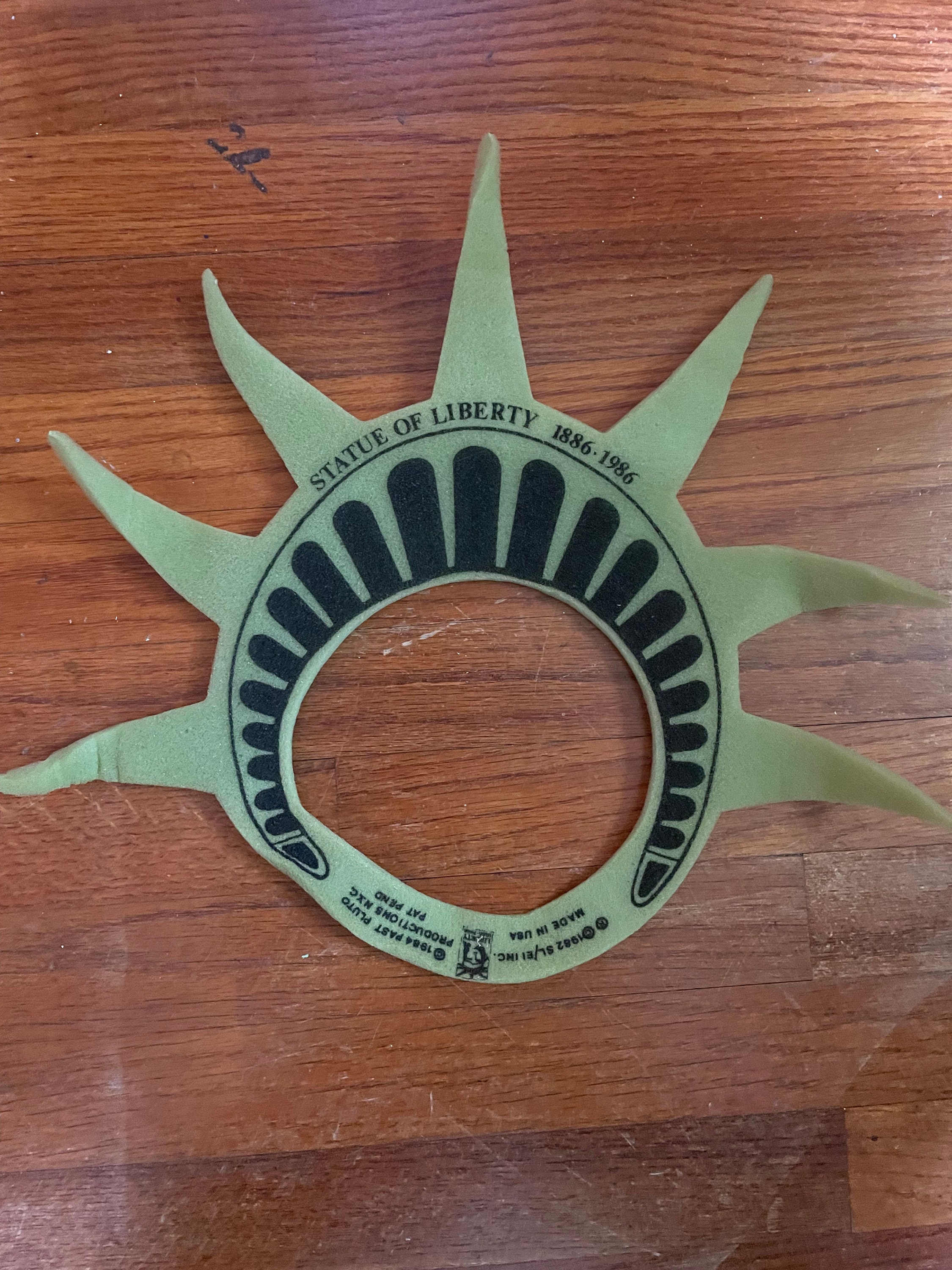 Statue of Liberty Foam Crown Centennial 1886 1986 Celebration Hat Vintage Rare New Old Stock Statue of Liberty Centennial Hat 1886 - 1986  main image 4