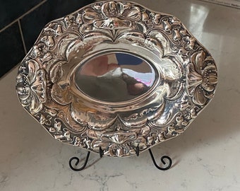 Gorham Sterling Silver Poppy Design Nut Dish, A2737, Repousse Floral Design, Sterling Silver Nut Serving Dish,Oval Silver Candy Dish