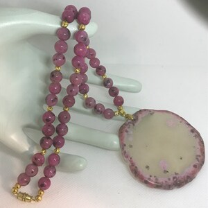 Wonderful Pink Howlite Necklace With  Stunning Geode Pendant