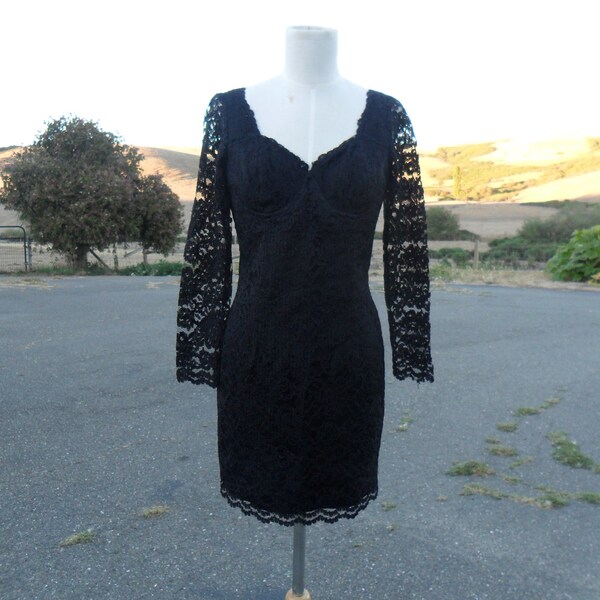 Vintage 80s Rockabilly Sweetheart Long Sleeve Lace Petite Black Dress