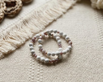Inner Peace Gemstone Bracelet || Howlite Lilac Jasper || Purple White Grey Gold || Healing Crystals || Zen Gems || Mala Beads Energy Yoga