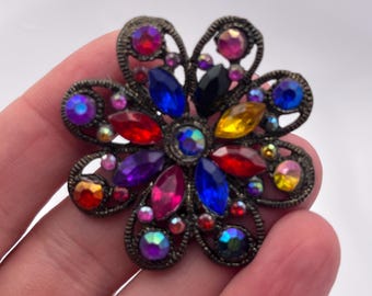 Vintage Multicolor Rhinestone Flower Brooch – Antique Bronze Tone Statement Pin