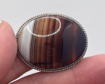 Vintage Banded Agate Brooch, Oval Stone Pin, Sterling Silver Rope Edge, C Clasp Jewelry