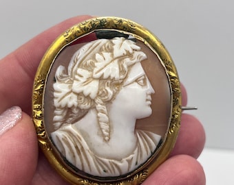 Victorian Shell Cameo Brooch | Classical Lady Profile Pin