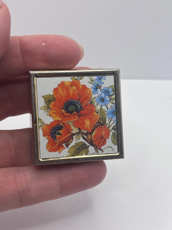 Vintage Sewing Box Floral Compact - Red Velvet Travel Sewing Kit Case