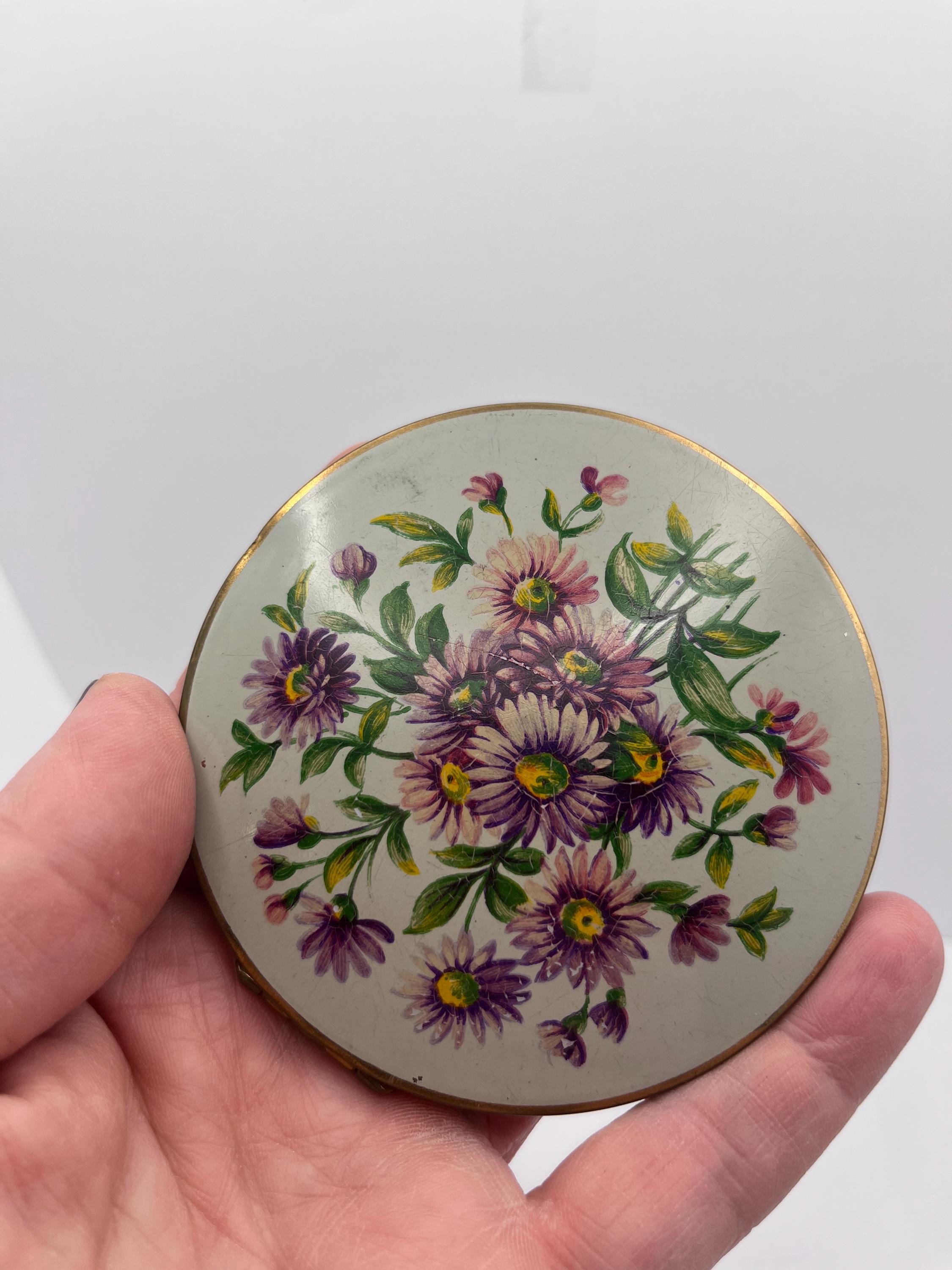 Stratton England Vintage Compact - Etsy