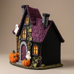 Felt Haunted House Sewing Pattern PDF, Light Up Halloween Decor, Hand Sewn Wool Felt House with Ghosts and Pumpkins