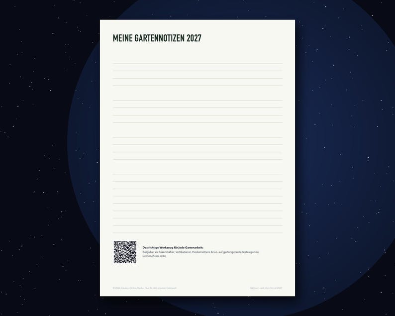 K&ouml;nnte beinhalten: Ein wei&szlig;es, rechteckiges Notizblatt mit der schwarzen &Uuml;berschrift MEINE GARTENNOTIZEN 2027, gefolgt von horizontalen Schreiblinien. In der unteren linken Ecke befindet sich ein QR-Code mit begleitendem Text in deutscher Sprache.