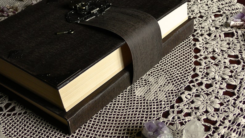 PRACTICAL MAGIC Book of shadows - BIG size A4 31x22 cm - replica blank pages removable pages screws binding fixed binding grimoire diary image 3