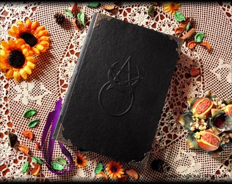 Book of Shadows Grimoire with Pentacle and half moon - BIG size 31x22 cm - wicca pagan diary witch spells rituals
