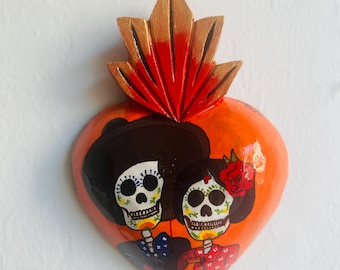 Limited Edition Michoacan Mexico Pinewood Hand Painted Dia de Muertos/Day of the Dead Couple Romance Skeletons Wall Decor Orange Heart 9"L
