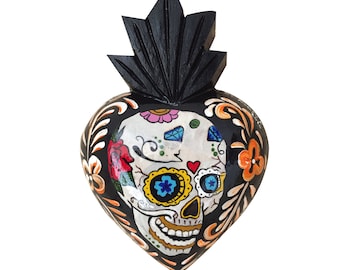 Limited Edition Michoacan Mexico Pinewood Hand Painted Dia de Muertos/Day of the Dead White Skull  Black Heart Wall Hanging Art Deco 9"L