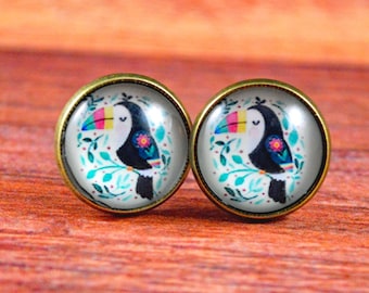 Toucan Studs, Toucan Earrings, Toucan Posts, Tropical Studs, Tropical Earrings, Tropical Bird Stud, Fun Stud Earrings, Stud Earrings