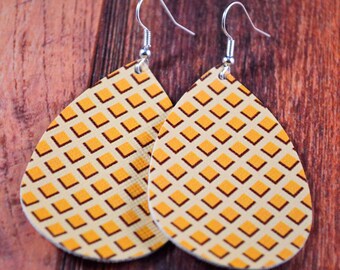Waffle Earrings, Waffle Jewelry, Breakfast Earrings, Breakfast Jewelry, Food Earrings, Food Jewelry, Waffle Gift, Waffle Pattern, Food Gift