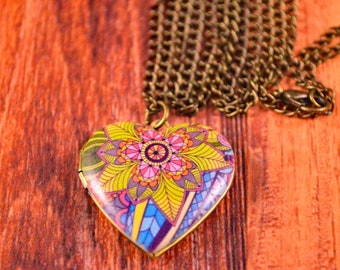 Heart Locket, Heart Jewelry, Heart Necklace, Cute Locket, Floral Locket, Photo Locket, Simple Necklace, Simple Jewelry, Bronze Heart