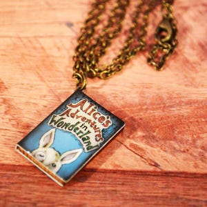 Alice in Wonderland Fairy Tale Literature Book Necklace, Wonderland Gifts, Novel Gifts, Book Jewelry, Wonderland Jewelry, Book Necklace,