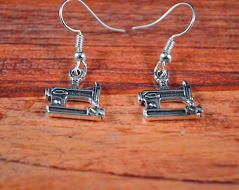 Sewing Machine Earrings, Sewing Earrings, Sewing Jewelry, Gift for Sewer, Gift for Sewing, Sewing Machine, Crafty Earrings, Crafty Jewelry