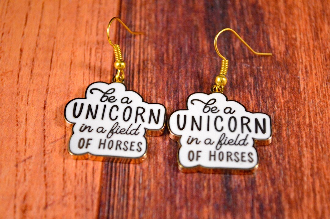 Boucles D'oreilles Licorne - Blanc - Neuf Avec étiquettes - Fermoir Clous