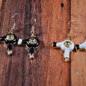Boucles d&#39;oreilles de styliste, Bijoux de styliste, Cadeau de styliste, Cadeau de coiffeur, Boucles d&#39;oreilles de cheveux, Bijoux de cheveux, Cadeau de coiffeur, Sèche-cheveux, Boucle d&#39;oreille de sèche-cheveux