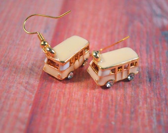 Van Earrings, Van Jewelry, 70s Earrings, 70s Jewelry, Retro Car Earrings, Retro Car Jewelry, Beach Earrings, Beach Jewelry, Retro Earrings