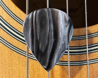 Púa de guitarra de cuerno de cebú rara, 1.5 estándar - Color calico premium - De mi colección personal