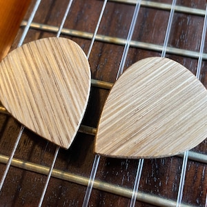 Set of 2 Bamboo Wood Picks - 2mm Standard Shape - Natural Organic - Acoustic Guitar Mandolin Ukulele Electric Banjo Guitar Player Gift