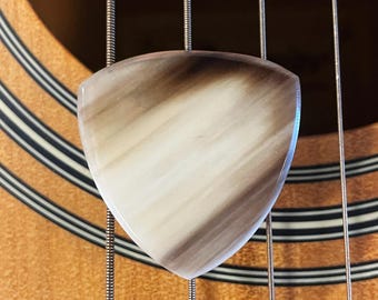 Púa de guitarra de cuerno de cebú rara de 1,5 mm Tri - Color calico premium - De mi colección personal