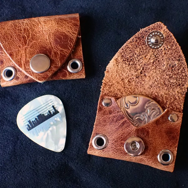 Leather Guitar Pick Pouch / Guitar Pick Wallet / Made in Tennessee / Tough, Durable American Leather