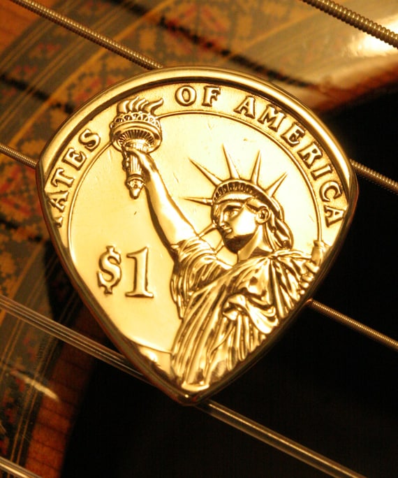 Usa Liberty Gold Dollar Coin Guitar Pick For Acoustic And Electric Guitar Bass Mandolin Ukulele Dulcimer