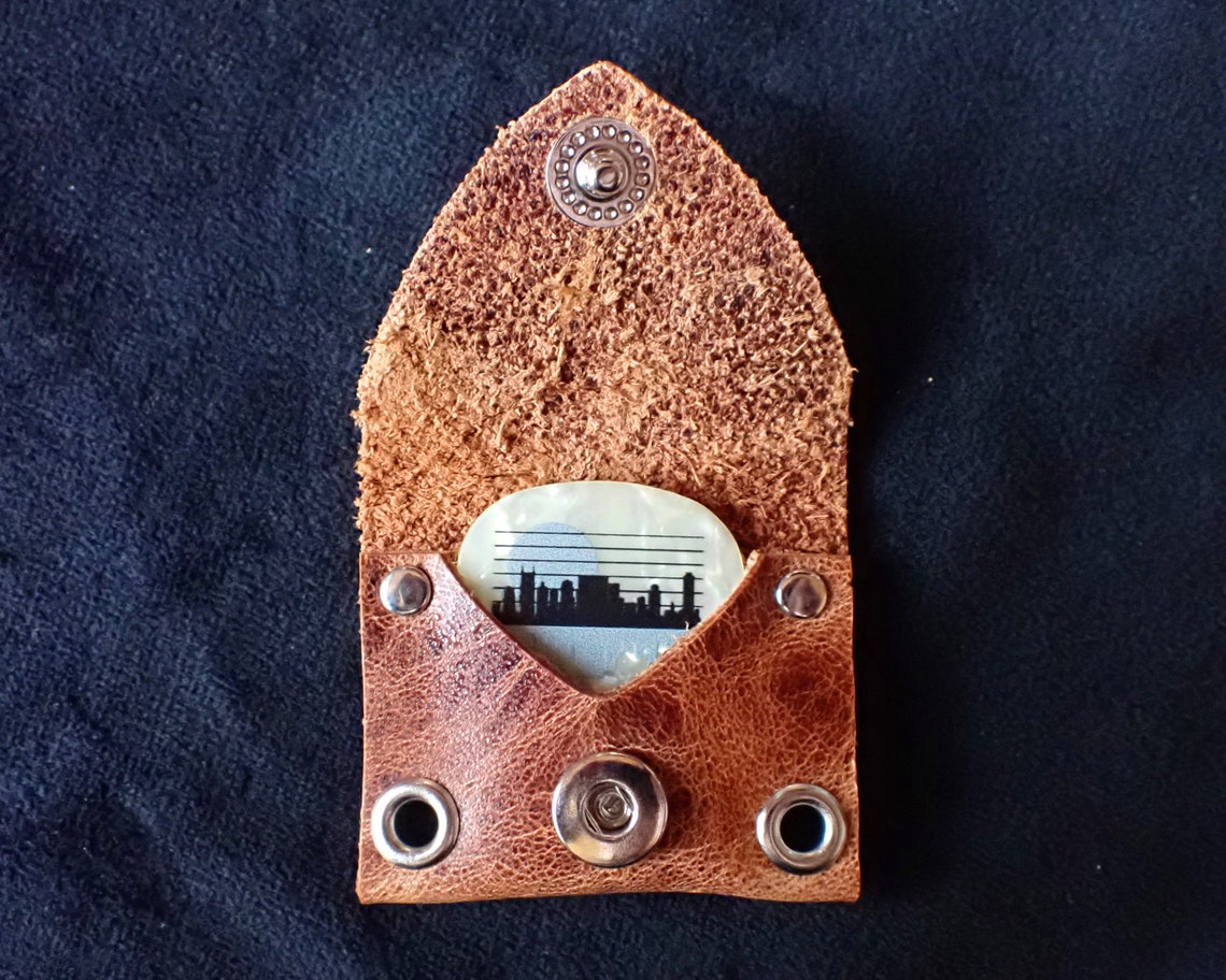 Leather Guitar Pick Pouch / Guitar Pick Wallet / Made in Etsy