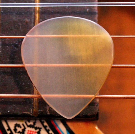 Buffalo horn 2024 guitar picks
