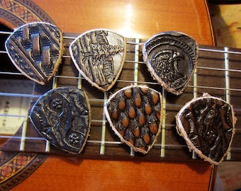 Leather Guitar Picks (Set of 2): Embossed 3mm Bass & Ukulele Plectrums