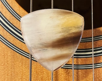 Púa de guitarra de cuerno de cebú rara de 1,5 mm Tri - Color calico premium - De mi colección personal