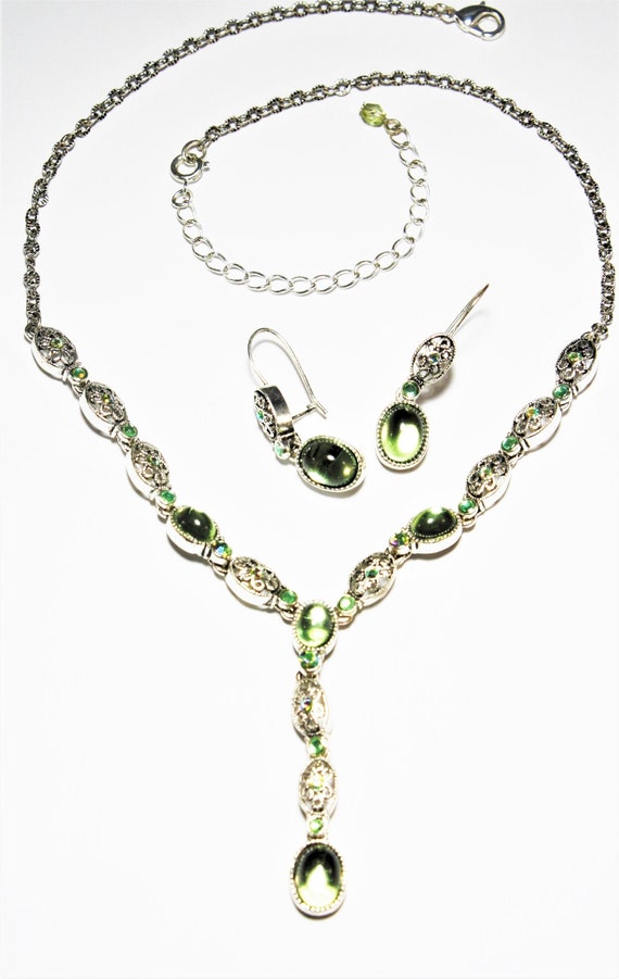 avon jewelry set silver Gem