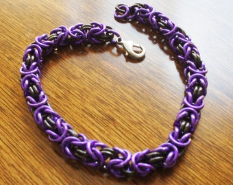 Ravens Pride Purple and Black Anodized Aluminum Chainmaille Bracelet