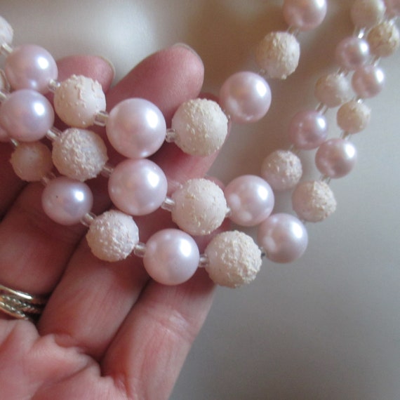 Dusty Pink Vintage JAPAN Three Strand Pink Faux P… - image 8