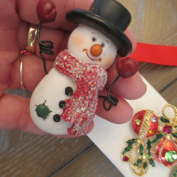 Christmas Brooch Lot, Two Snowmen, One Rhinestone… - image 3