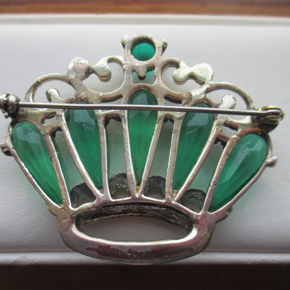 Green Jelly Belly Crown Brooch & 5 Large Tear Dro… - image 9