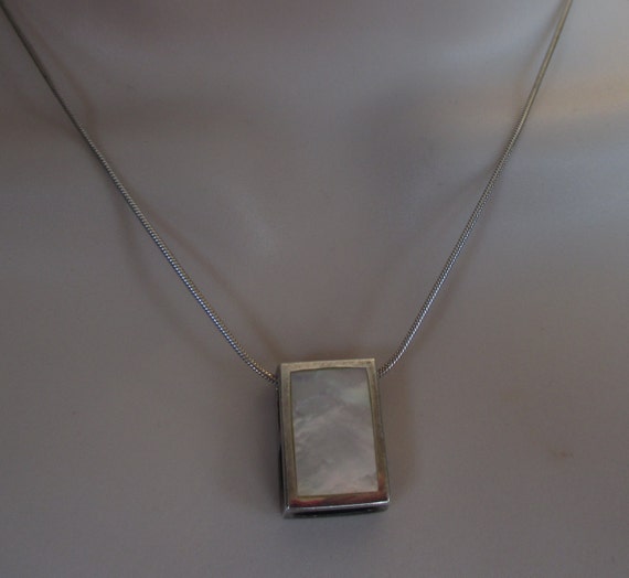 925 ITALY Sterling Silver Mother of Pearl Pendant… - image 4