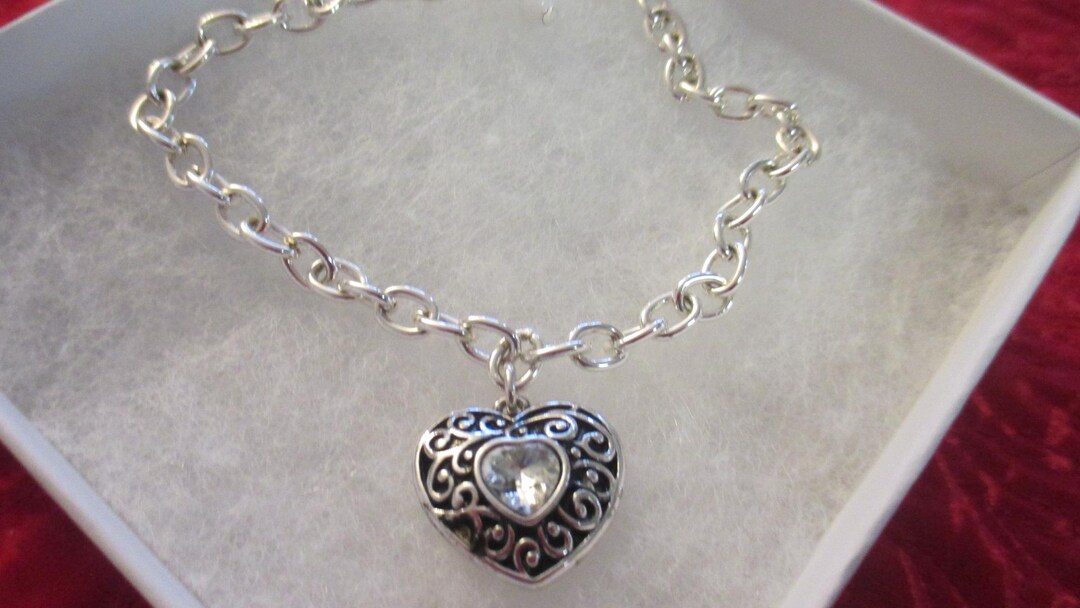 Silver Rhinestone Heart Pretty Silver Rhinestone Heart Silver Heart Bracelet, Adjustable, 8 ...