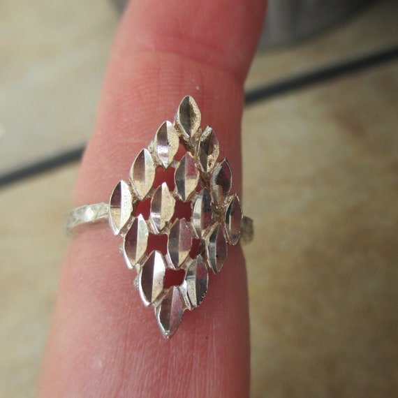 925 Sterling Silver Triangular Diamond Cut Ring, … - image 2