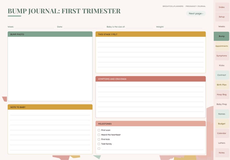 Może przedstawiać: Cyfrowa strona dziennika ciążowego zatytułowana BUMP JOURNAL: FIRST TRIMESTER. Układ zawiera sekcje na zdjęcie brzuszka, notatki dla dziecka, odczucia, objawy, zachcianki i kamienie milowe na kremowym tle.
