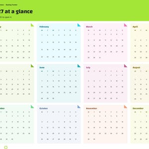 Pu&ograve; includere: Una pagina di calendario digitale 2027 intitolata 2027 at a glance con un'intestazione verde lime. Presenta dodici griglie mensili in colori pastello, ciascuna con una piccola linguetta angolare colorata. Una barra laterale elenca i link.