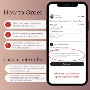 Pu&ograve; includere: Uno screenshot di smartphone mostra un annuncio di gravidanza su Etsy. L'immagine spiega come ordinare, evidenziando la selezione della formulazione della nota e della quantit&agrave;. Solo l'opzione "Nota personalizzata" &egrave; personalizzabile.