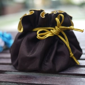Yellow Silk Jewelry Pouch with Zipper | Rare Earth Gallery