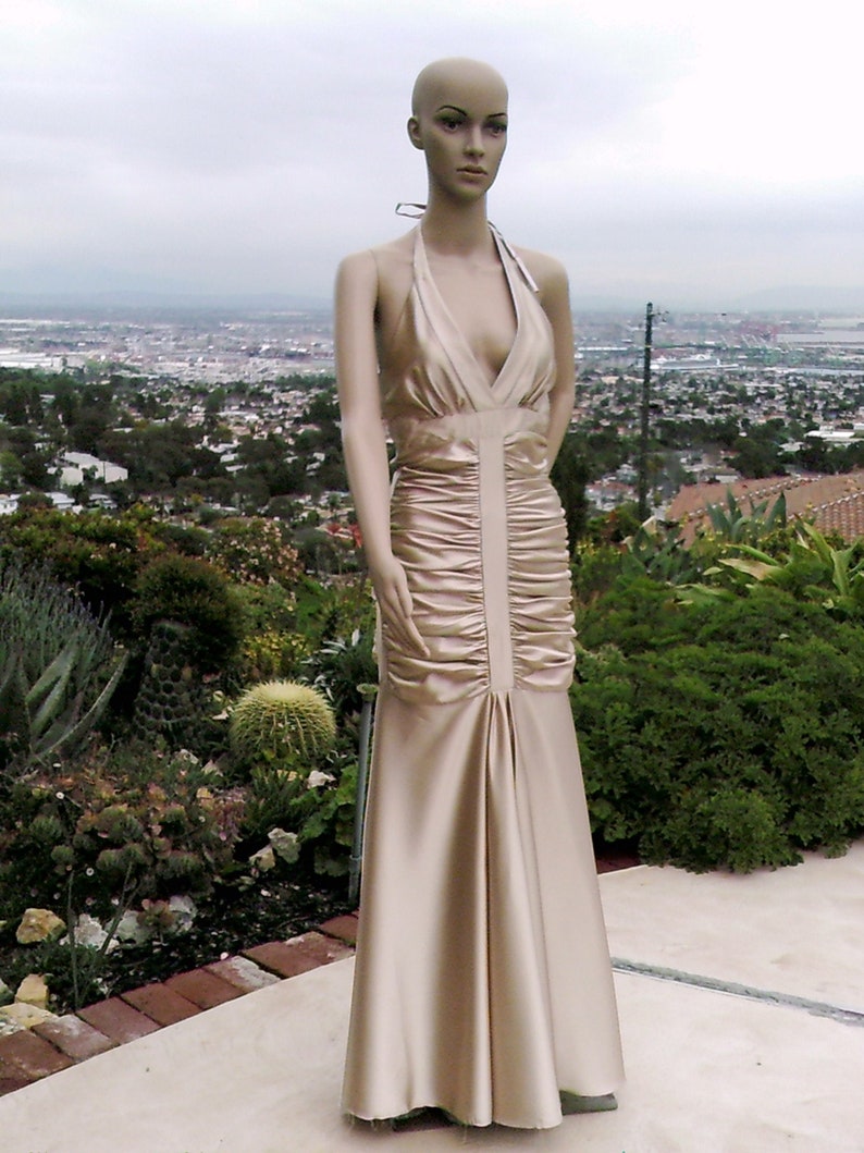 Red Carpet Wedding Full Length Light Golden Satin Halter Goddess Dress 1930/'s Formal Train Mermaid Style Old Hollywood Bridesmaid Prom