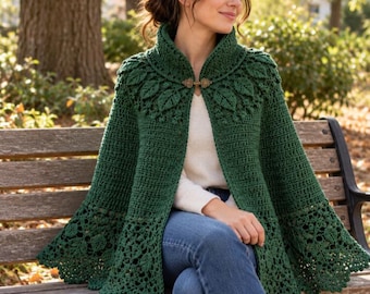 Patrón de ganchillo en PDF para capa de hojas, capa corta verde bosque con cuello y dobladillo de encaje festoneado, estola de hombro estilo cottagecore boscoso